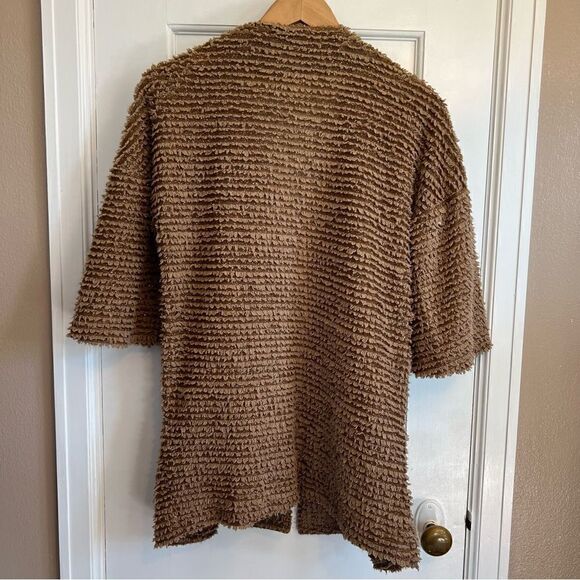 Teddy Bear Tan Sweater with pockets Small - Picture 11 of 11